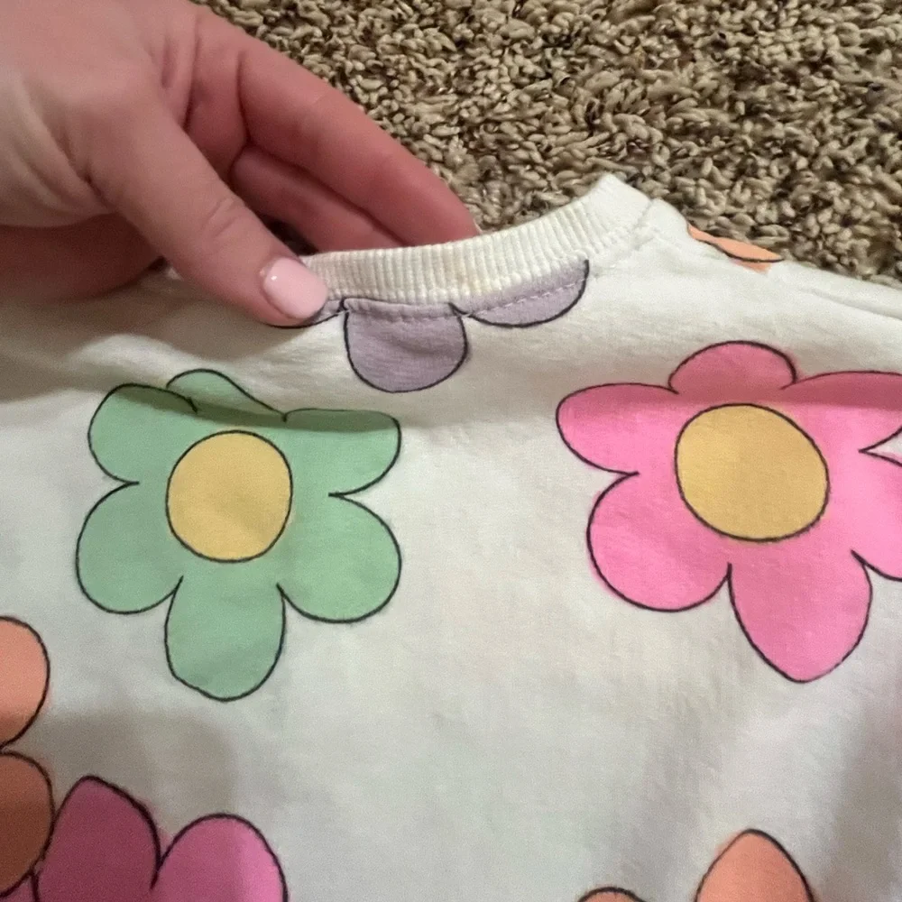 Zara flower pullover - Picture 2 of 3